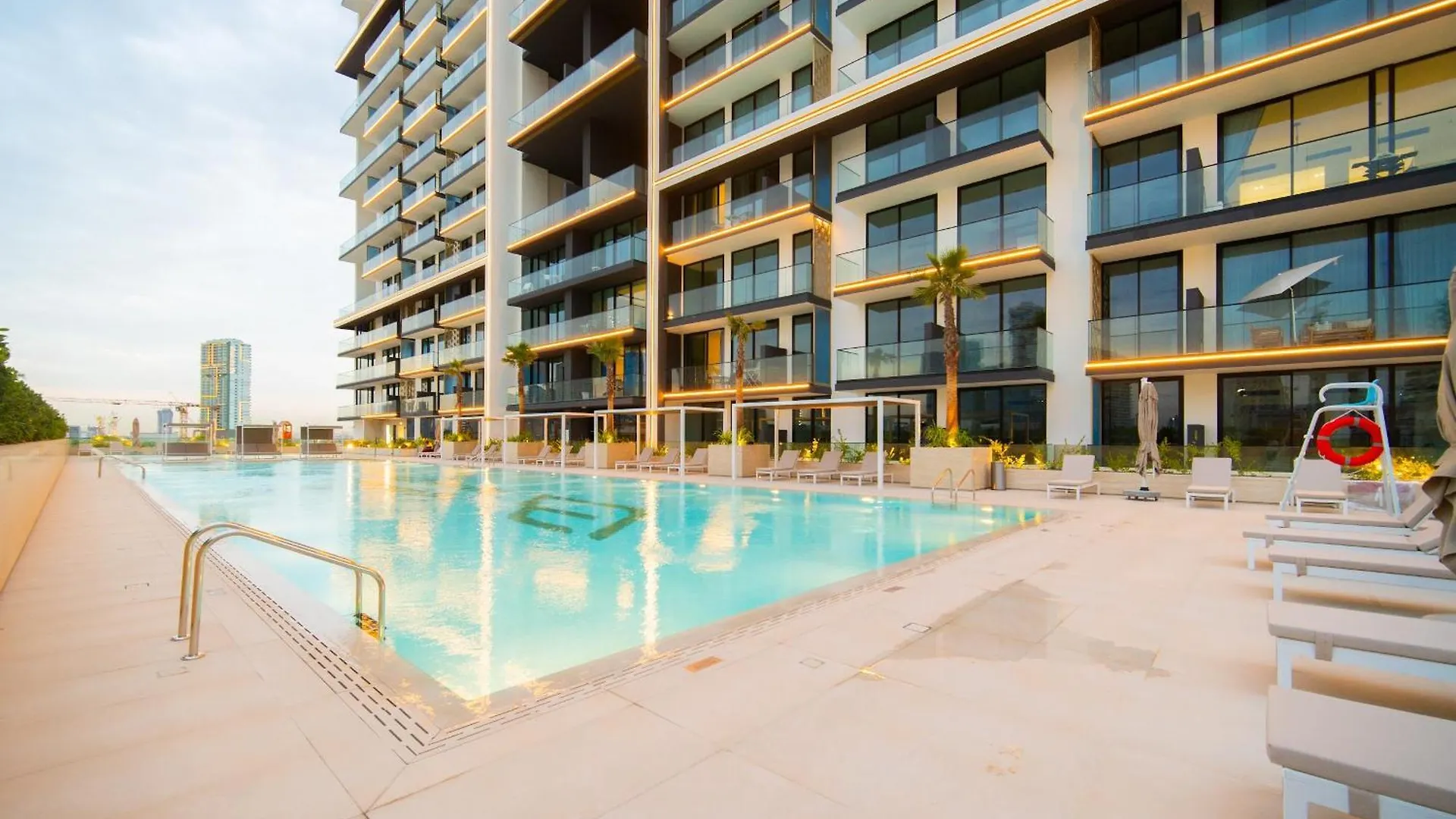 Your Peaceful View - 1Br With 2 Balconies On 28Th Floor Dubai