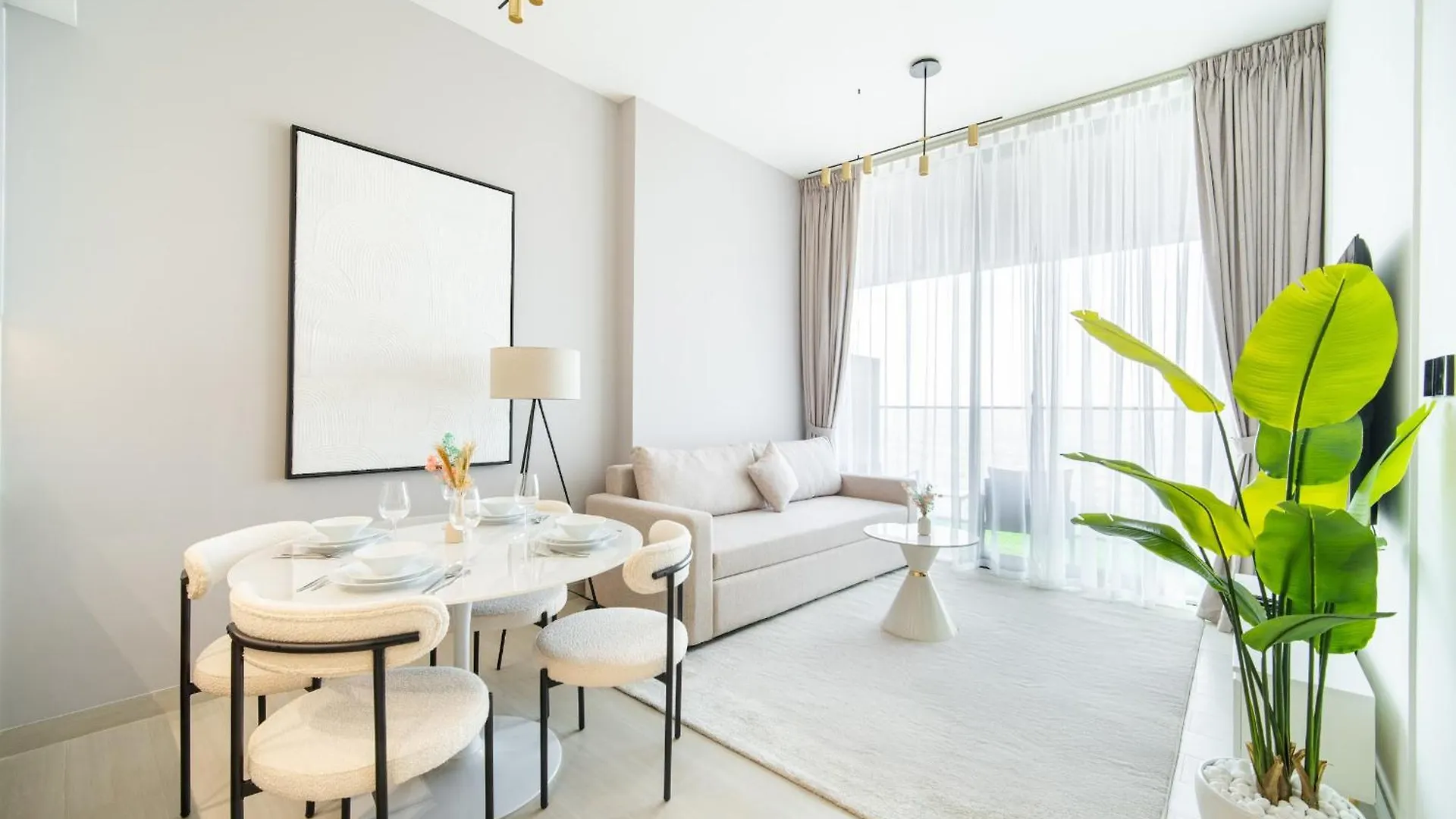 Your Peaceful View - 1Br With 2 Balconies On 28Th Floor Dubai 0*,