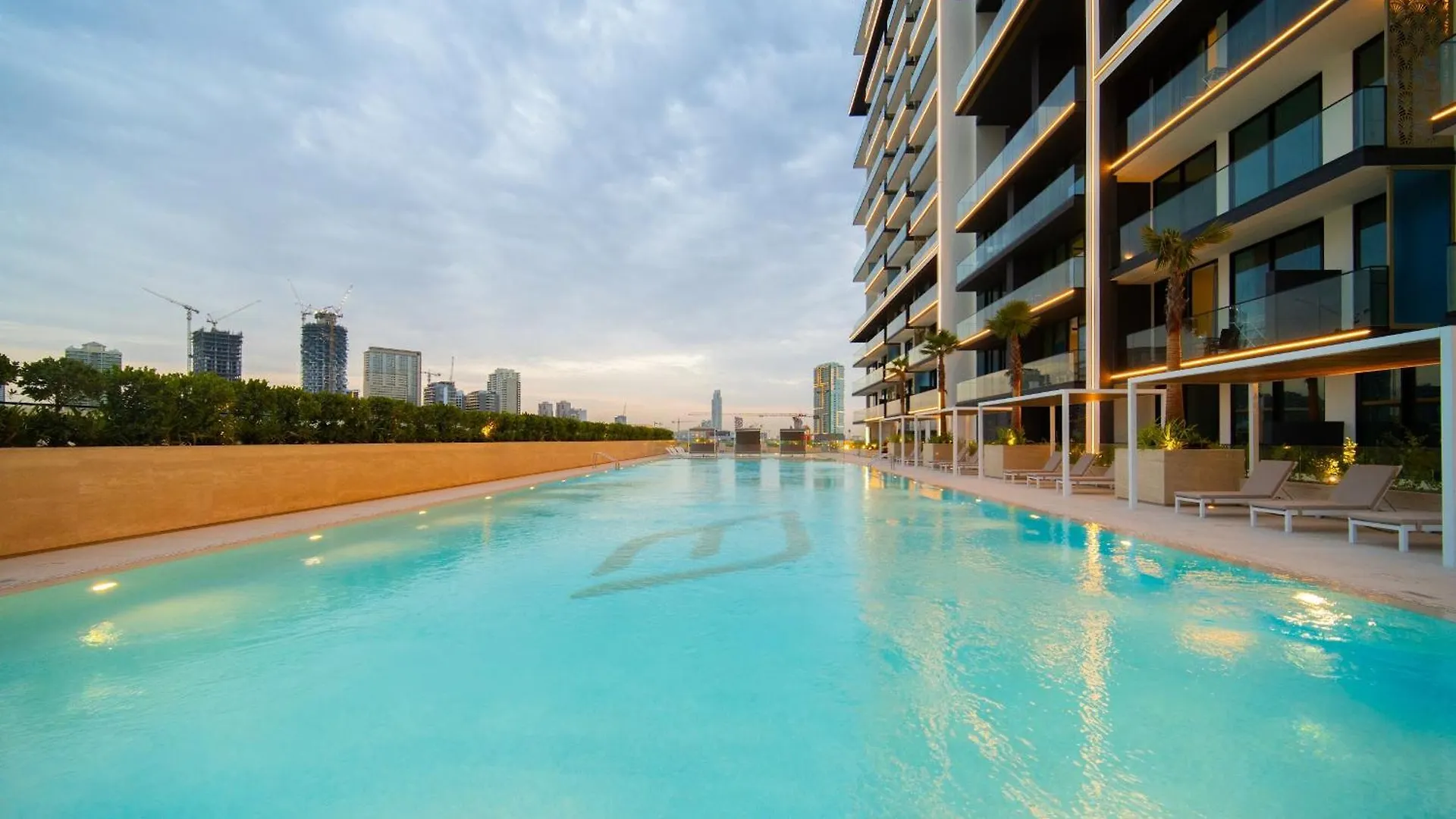 Your Peaceful View - 1Br With 2 Balconies On 28Th Floor Dubai 0*,  United Arab Emirates